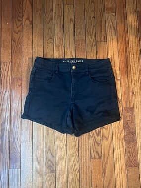 American Eagle Outfitters Black Cuffed High-Rise Denim Shortie Shorts 14